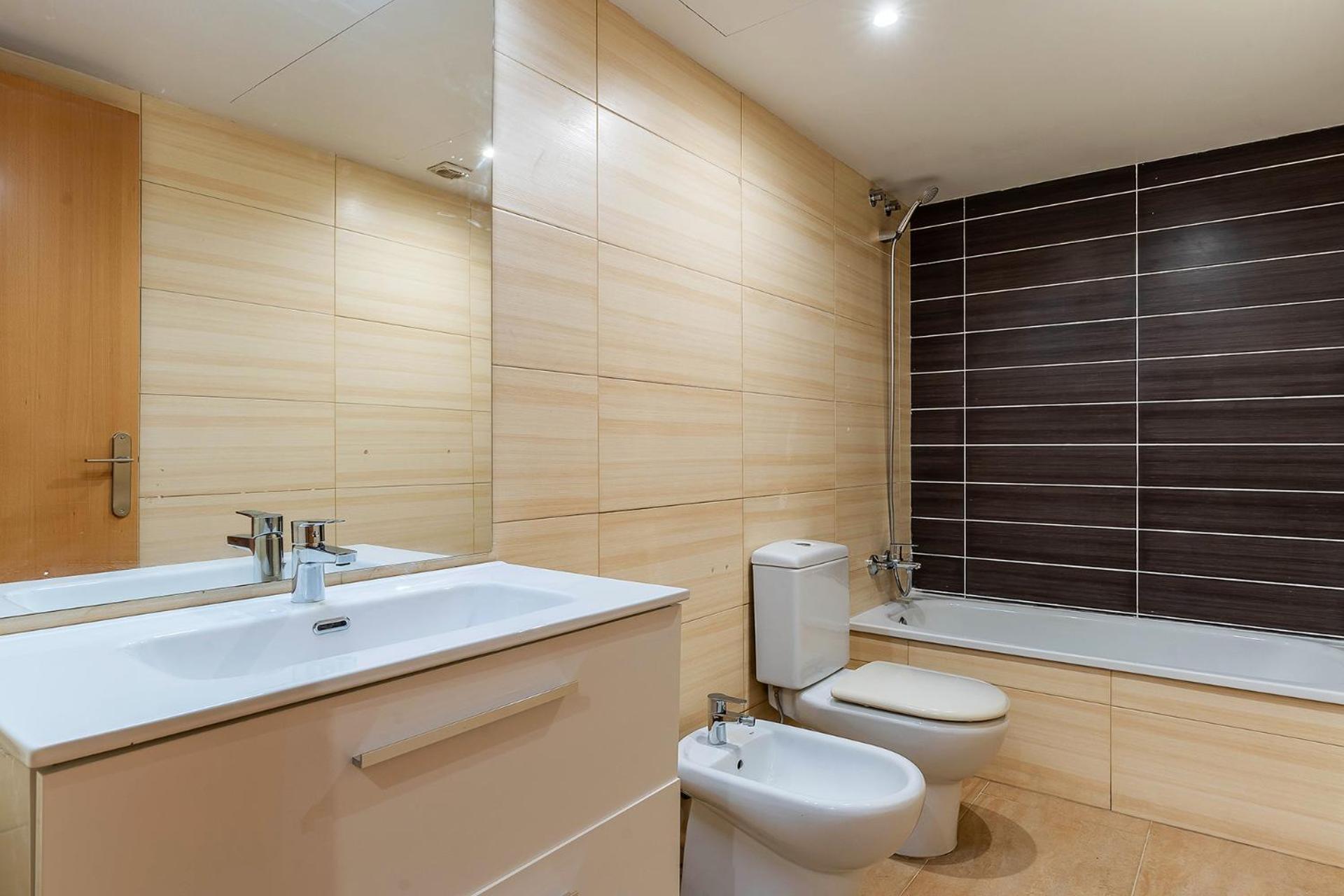 Ab Besos River Apartment バルセロナ エクステリア 写真